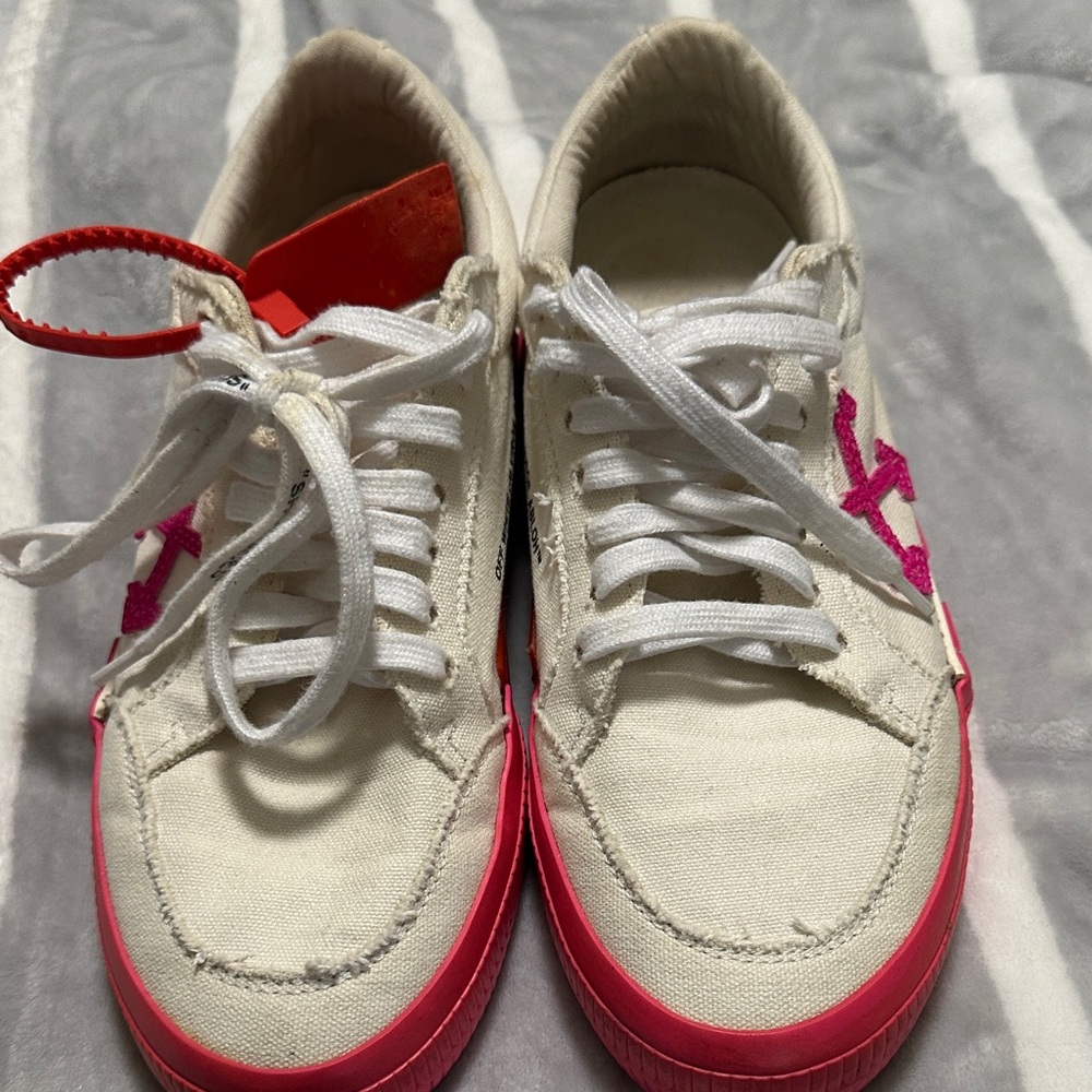 Off-White Pink Sneakers Size 39 - Picture 8 of 9